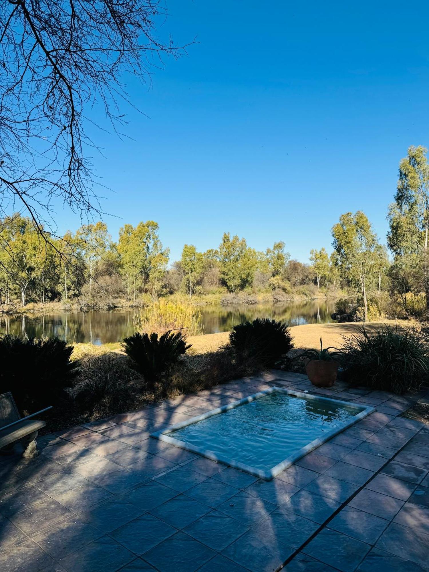 Megumi - Vaal Riverside Retreat - Loadshedding Friendly Парейс Екстериор снимка